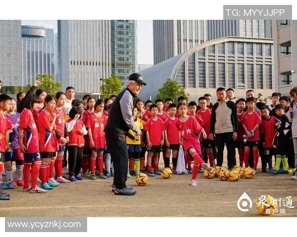 美工区足球明星欣赏图片展示足球运动的魅力与激情